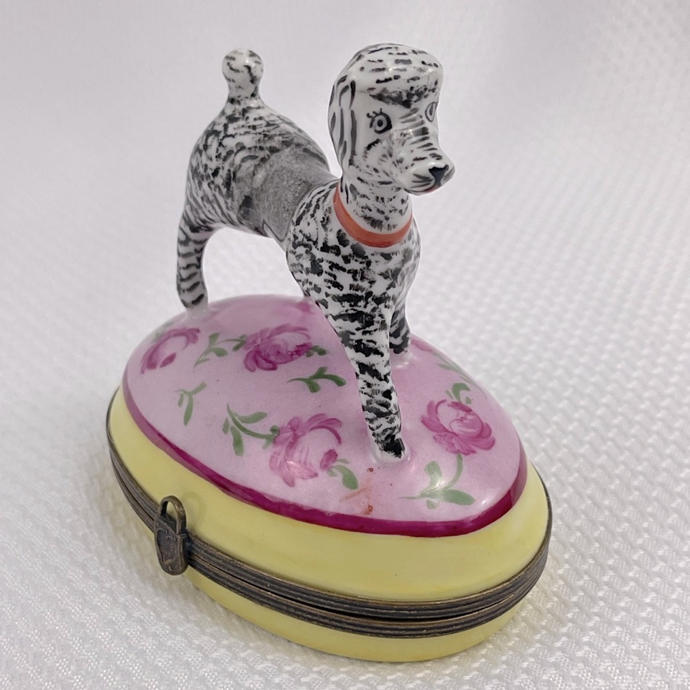 Vintage Artoria Peint Main Limoges France Poodle Trinket Box.